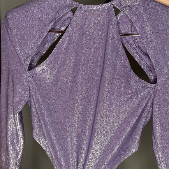 Bronx and Banco Amara Lilac Shimmer Cutout Shoulder Pad Fitted Gown Dress size 4 - Picture 15 of 16